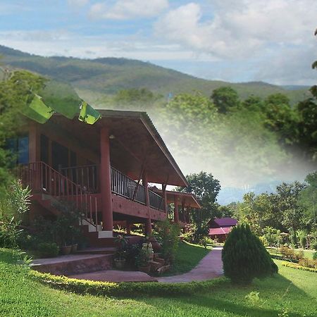 Ban Rai Tin Thai Ngarm Eco Lodge Mae Rim Exteriör bild