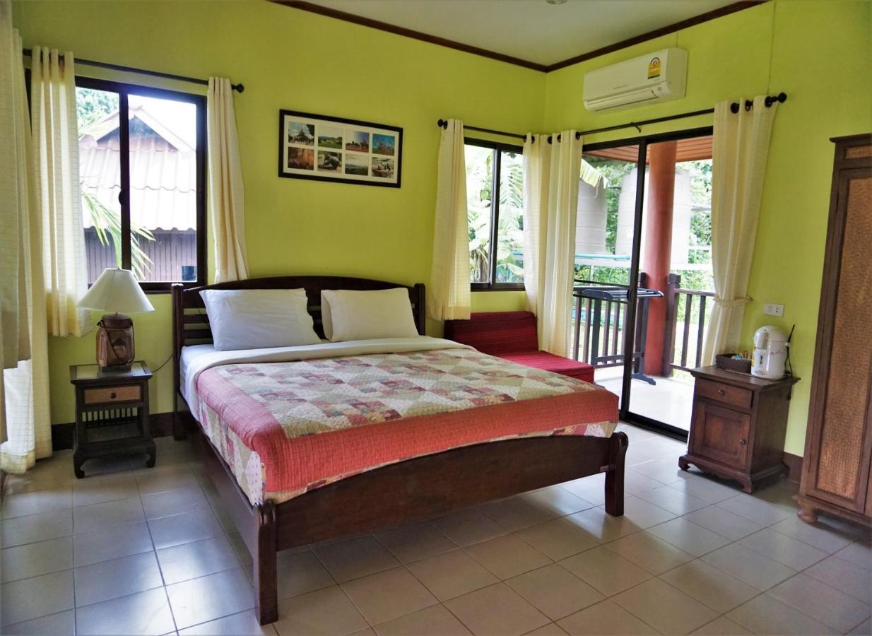 Ban Rai Tin Thai Ngarm Eco Lodge Mae Rim Exteriör bild