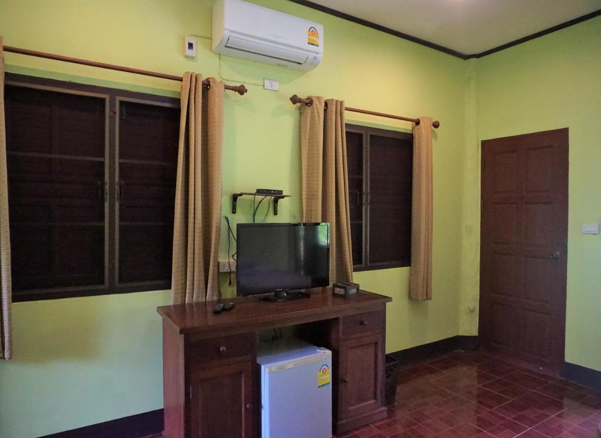 Ban Rai Tin Thai Ngarm Eco Lodge Mae Rim Exteriör bild