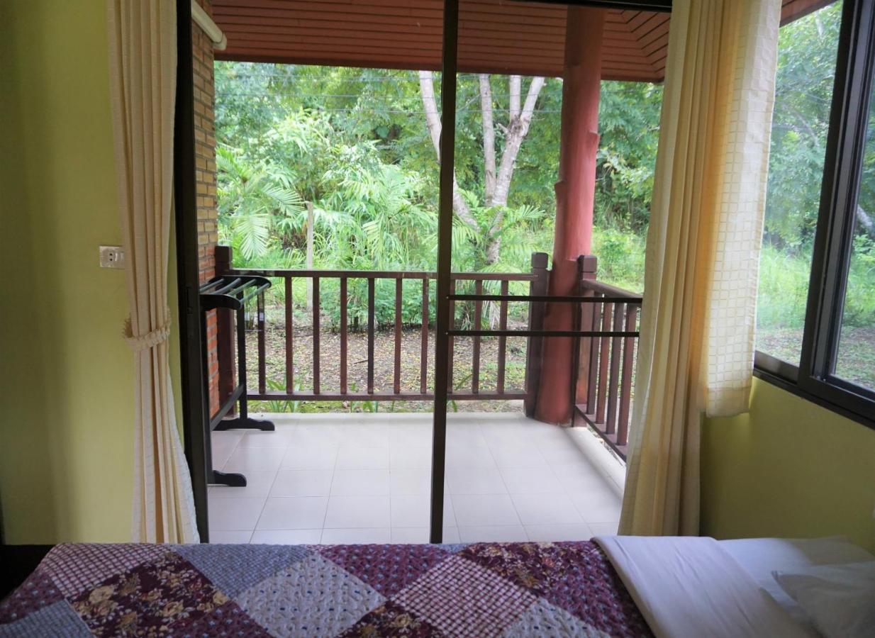 Ban Rai Tin Thai Ngarm Eco Lodge Mae Rim Exteriör bild