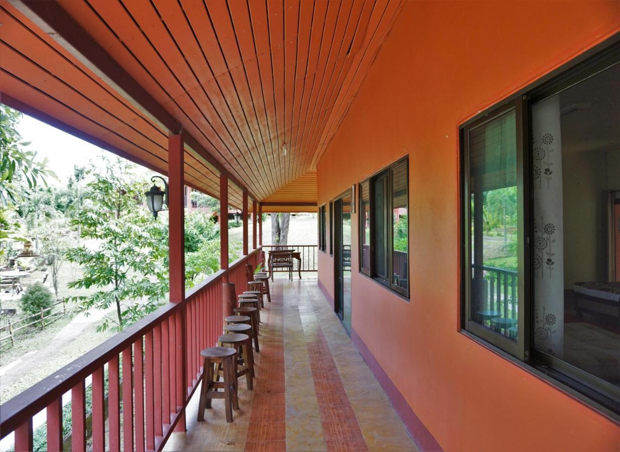Ban Rai Tin Thai Ngarm Eco Lodge Mae Rim Exteriör bild