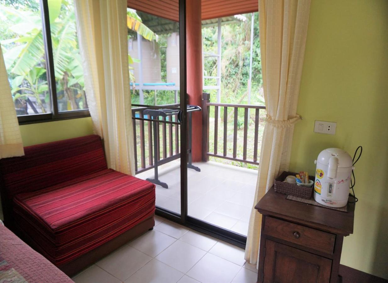 Ban Rai Tin Thai Ngarm Eco Lodge Mae Rim Exteriör bild