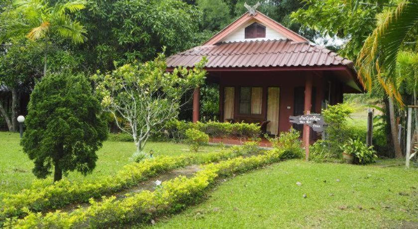Ban Rai Tin Thai Ngarm Eco Lodge Mae Rim Exteriör bild