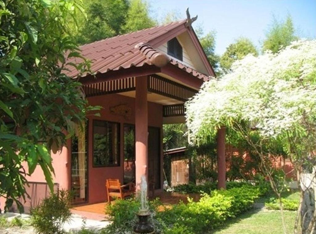 Ban Rai Tin Thai Ngarm Eco Lodge Mae Rim Exteriör bild