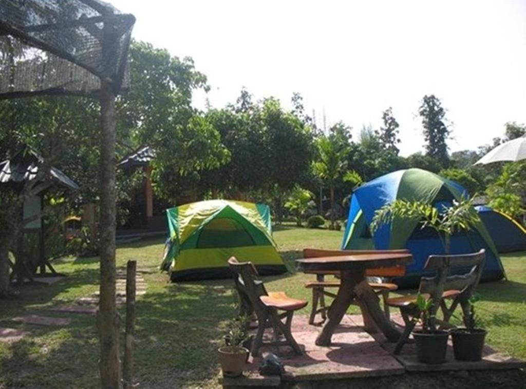 Ban Rai Tin Thai Ngarm Eco Lodge Mae Rim Exteriör bild