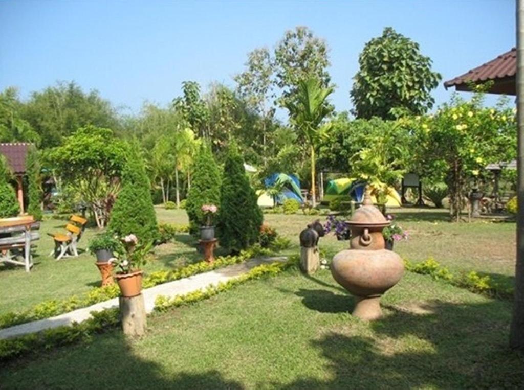 Ban Rai Tin Thai Ngarm Eco Lodge Mae Rim Exteriör bild